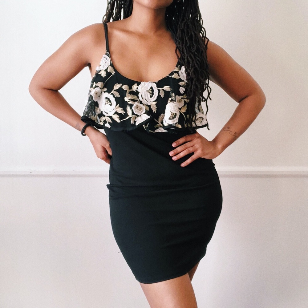 Black and gold floral embroidered bodycon dress